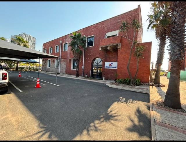 1,508M² OFFICE TO LET IN POINT WATERFRONT